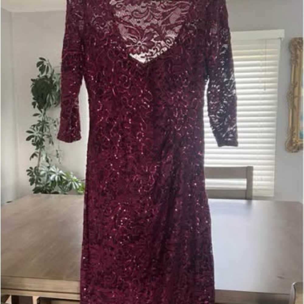 MARINA Burgundy Lace Midi Dress